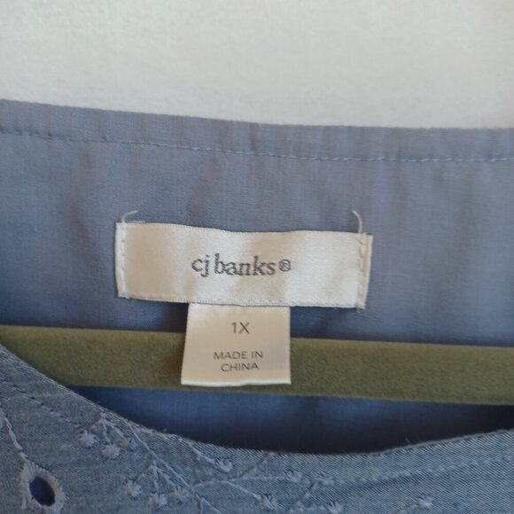 CJ Banks Top Blue Cotton Eyelet Lace Popover Womens 1X - Picture 4 of 13